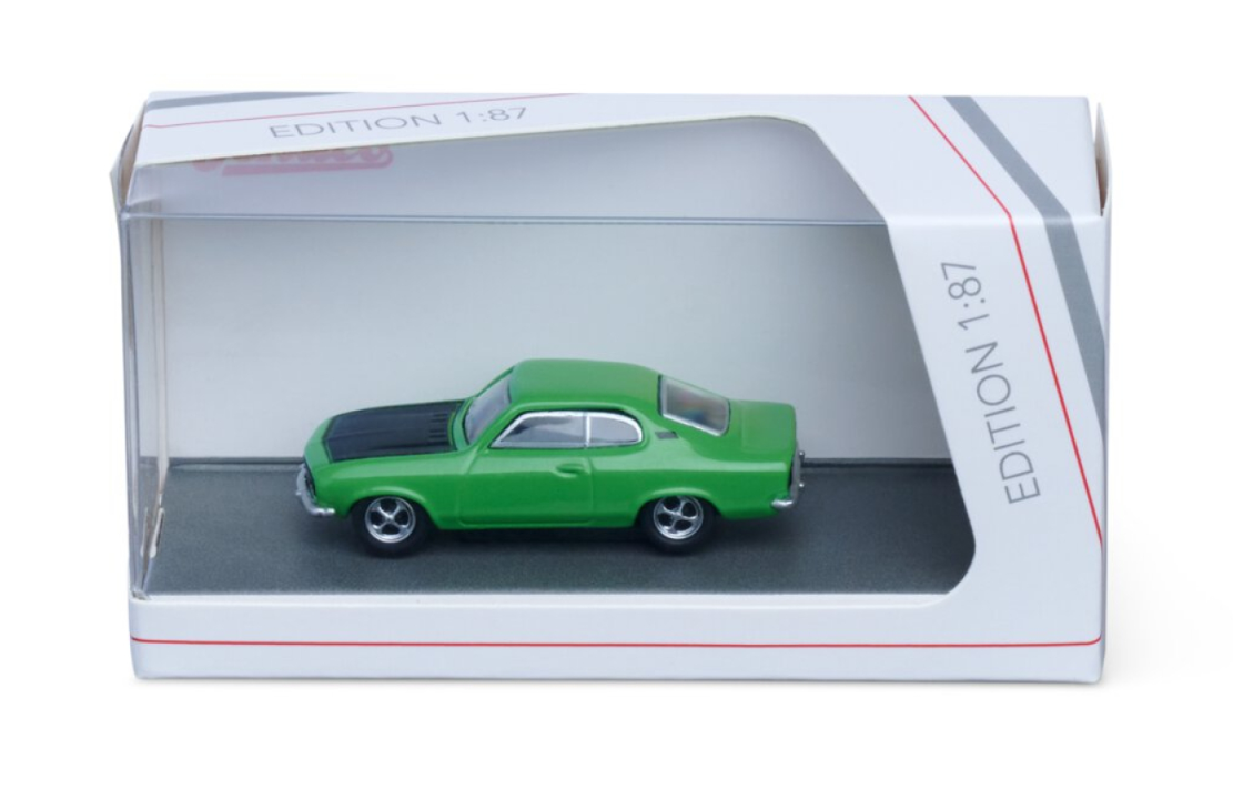 OPEL Manta B GT/E 1975 jaune et noir